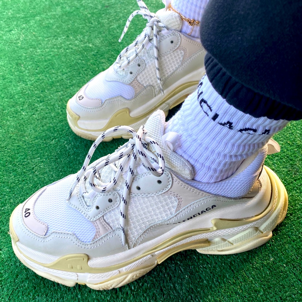 Balenciaga Triple S White (Rare)